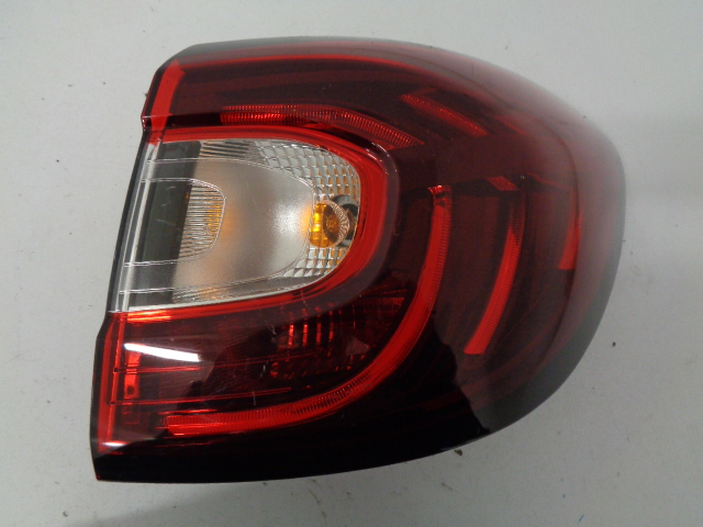 фото №1, Renault captur lift 17- лампа задняя правая задняя led