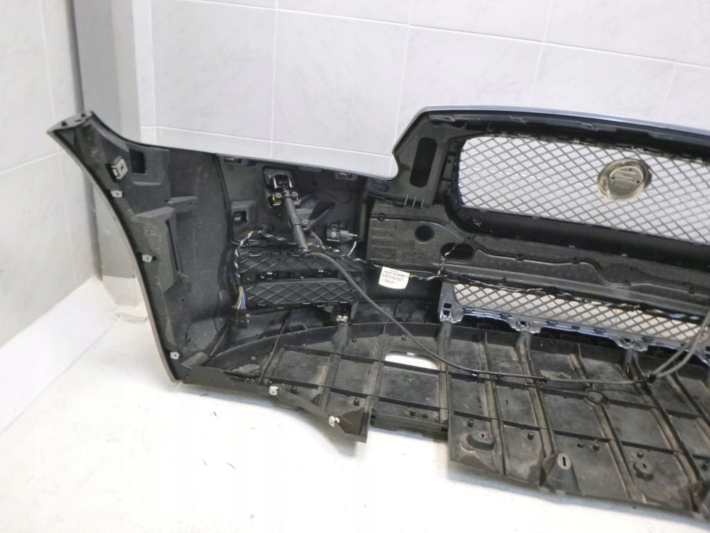 фото №13, Jaguar xj x351 бампер передній перед 4 pdc