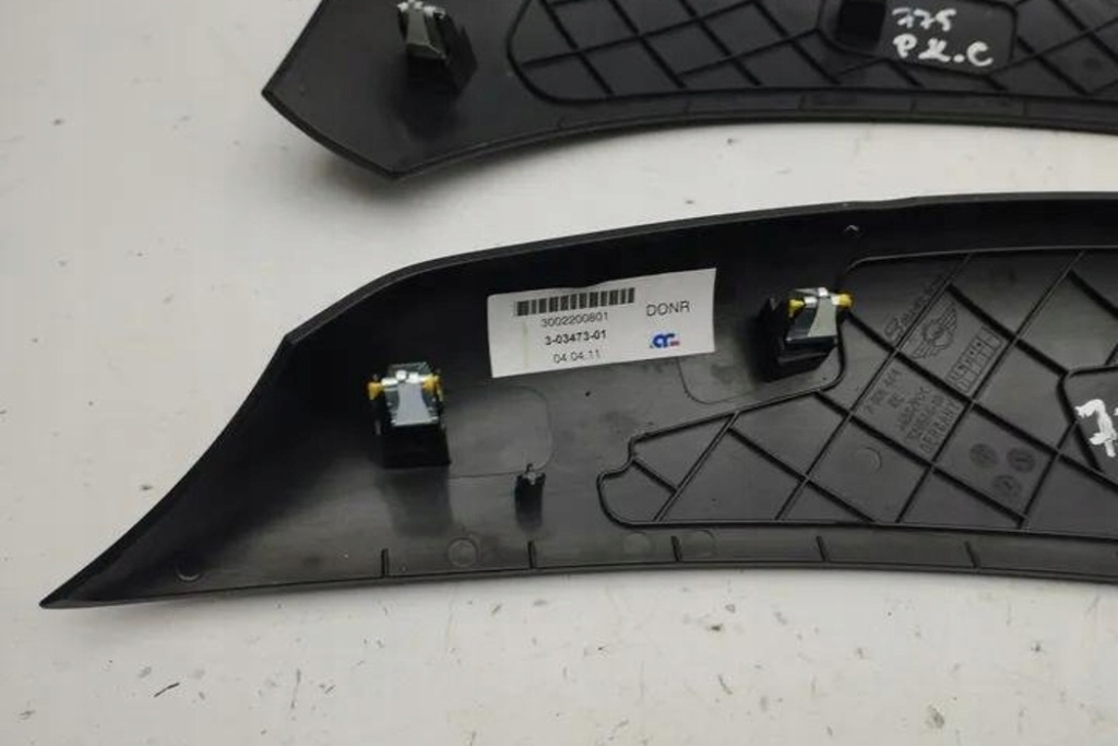 фото №12, Рамка середня панель приладів mini countryman r60 9801464 1.6l бензиновий 135kw