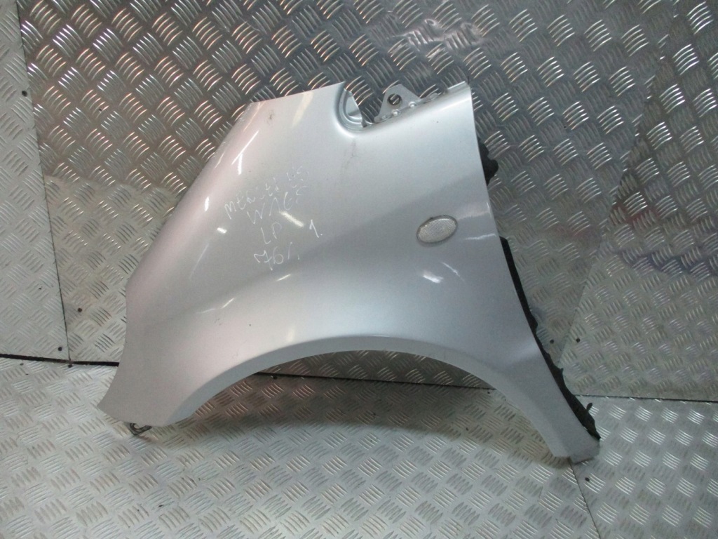 Купити Крило ліве mercedes a-klasa w168 761