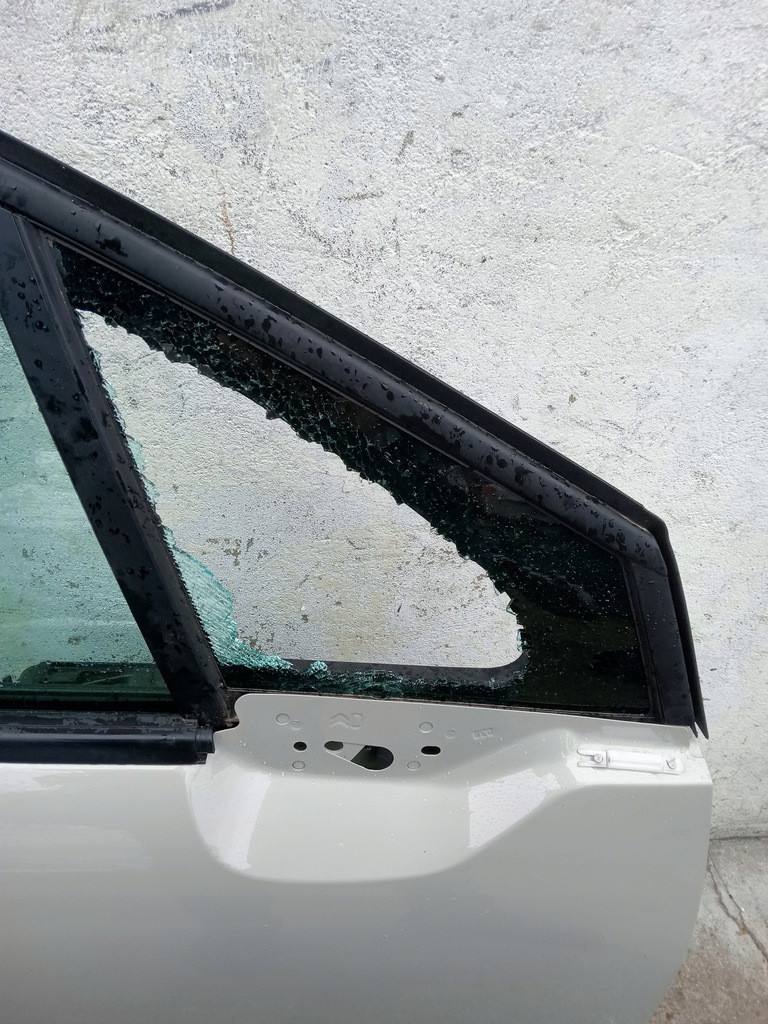 фото №8, Citroen c3 iii lift 20- двері перед передні