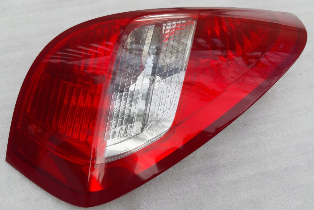 Купити Mercedes a-klasa w169 фара задня задні ліва рестайлінг