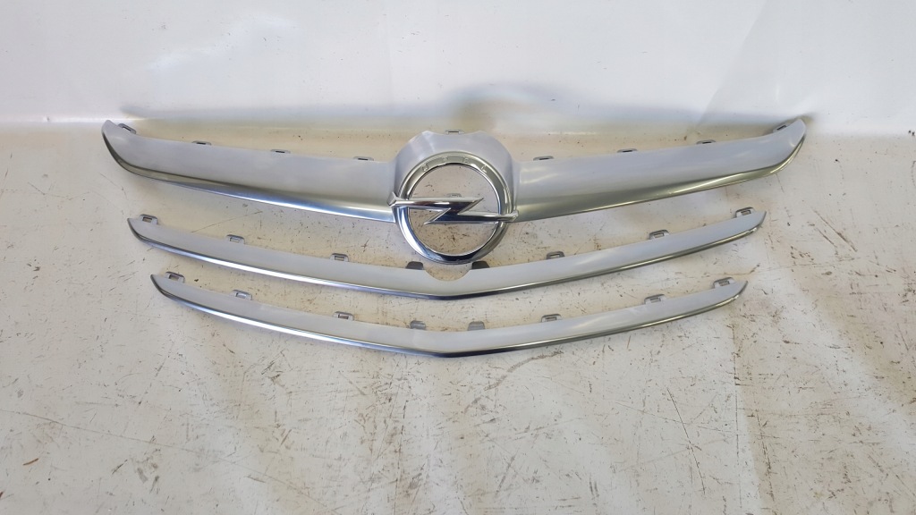 фото №1, Opel cascada хром решётка радиатора решётка радиатора перед 2013-2019r