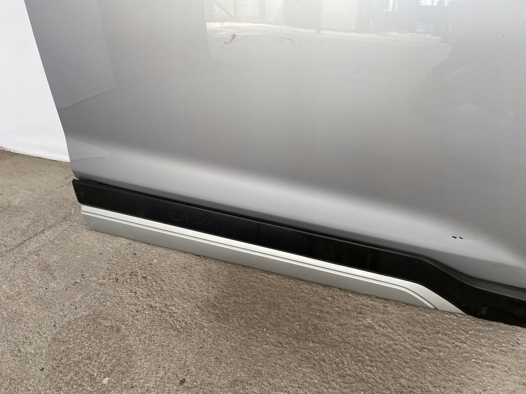 фото №13, Subaru forester v 2019r- дверь передние правое перед