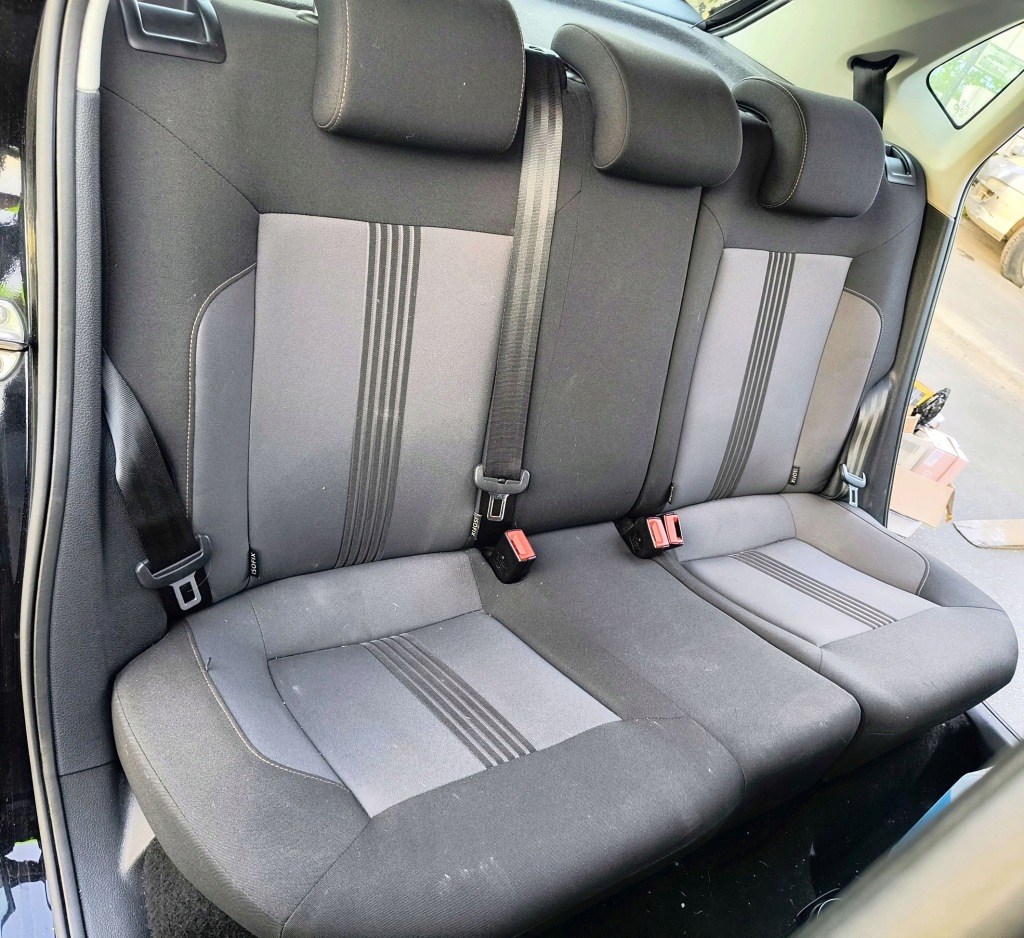 фото №16, Крышка багажника задняя kpl стекло замок ручка эмблема vw polo v 6r lift 6c 14- lc9x