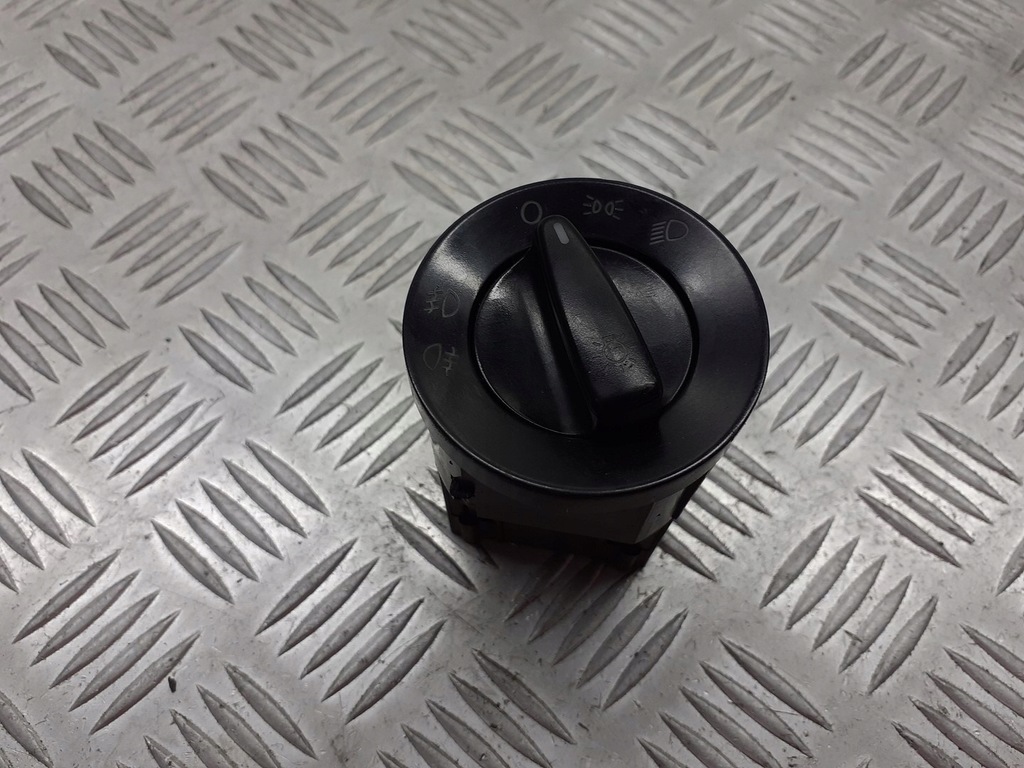 фото №1, Перемикач світла skoda octavia i 3b0941531c