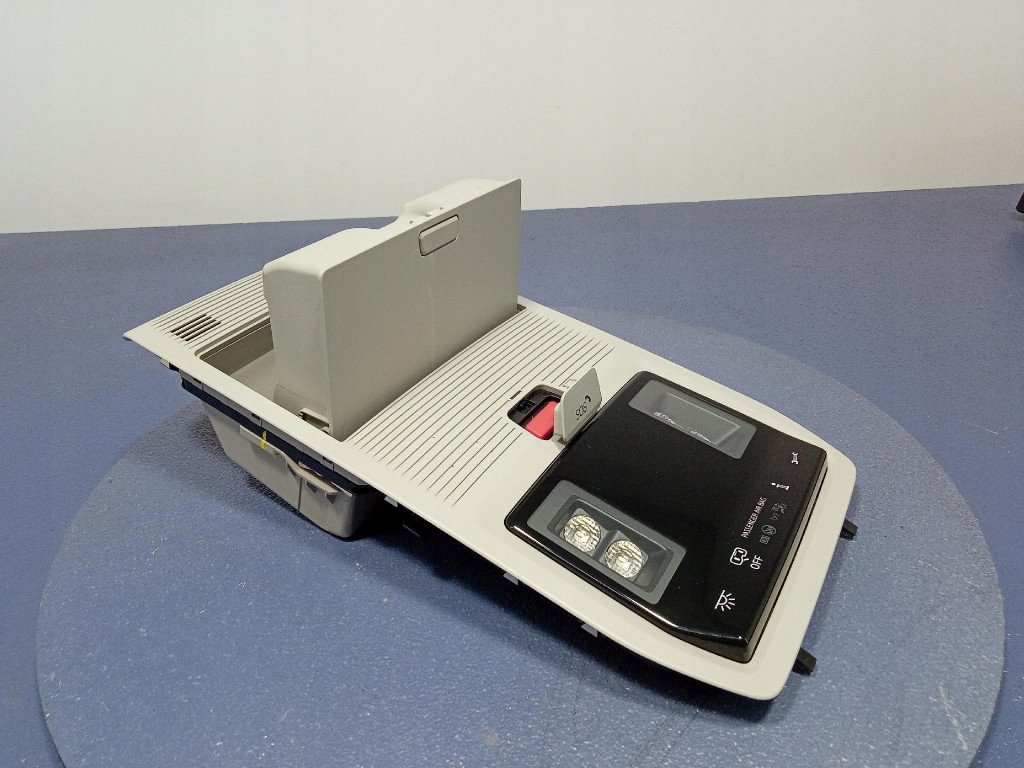 фото №5, Skoda octavia iv ліхтарі стельовий бардачок na накладки на фари 5e3959561