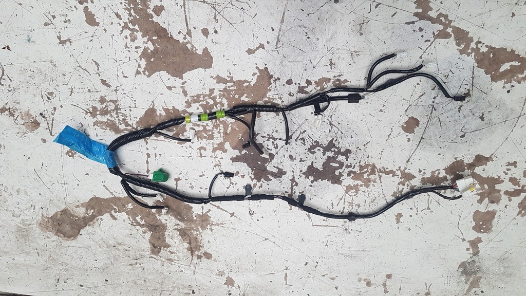 фото №1, Жгут электропроводка крышки задняя mazda 3 bm bpm667060