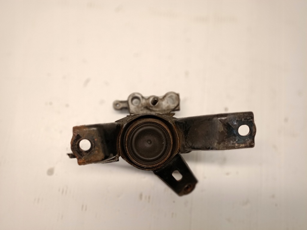 фото №6, Кронштейн подушка двигуна toyota prius iii