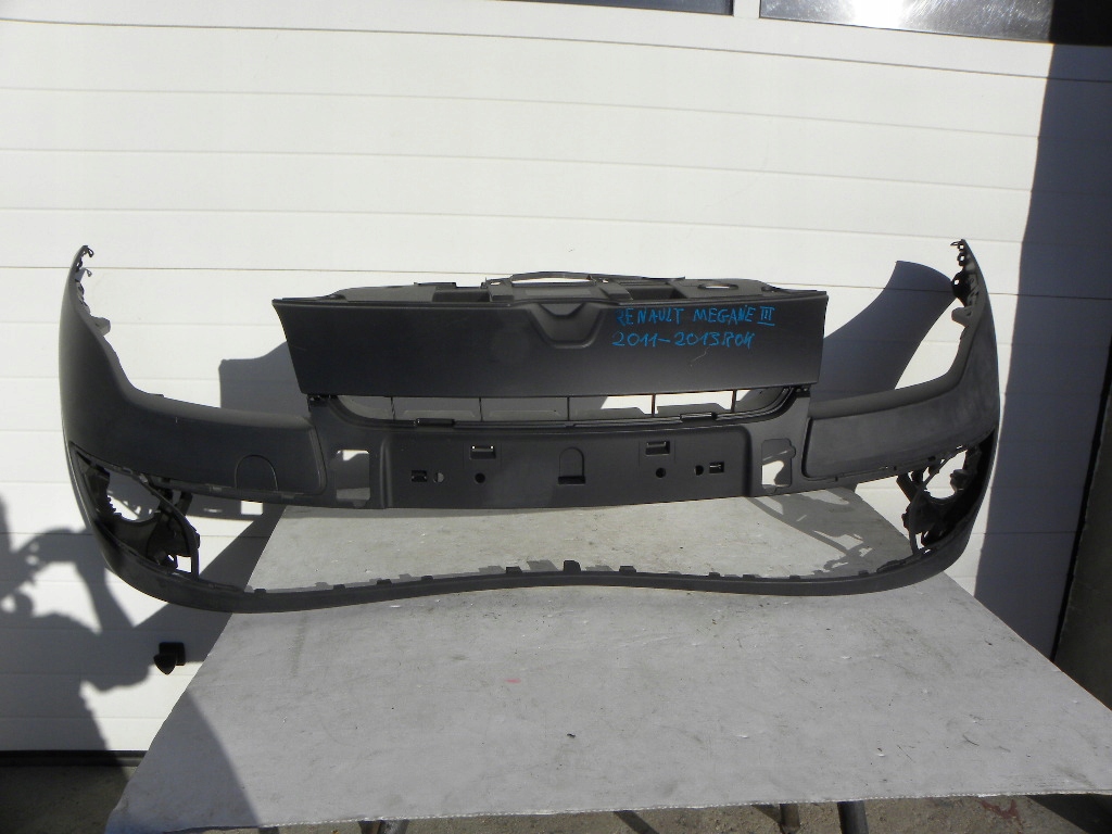 Купить Renault megane 3 рестайлинг  бампер передний 11-2013 год