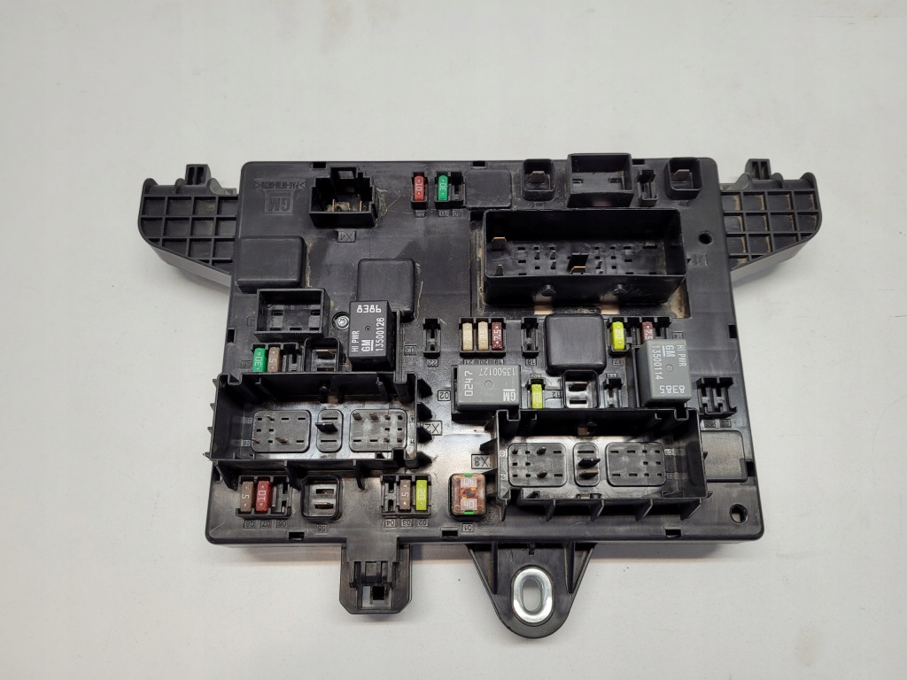 фото №1, Opel zafira c 2.0 cdti bsi коробка предохранителей