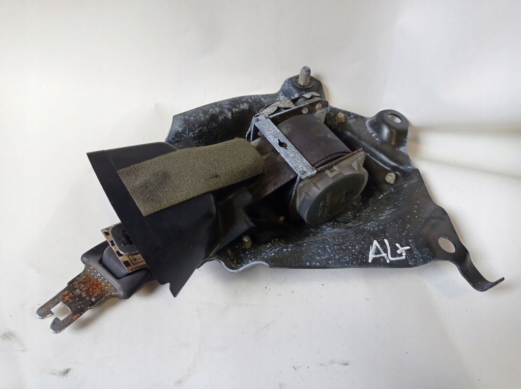 фото №4, Pas безопасности середина задняя rav4 ii 2002