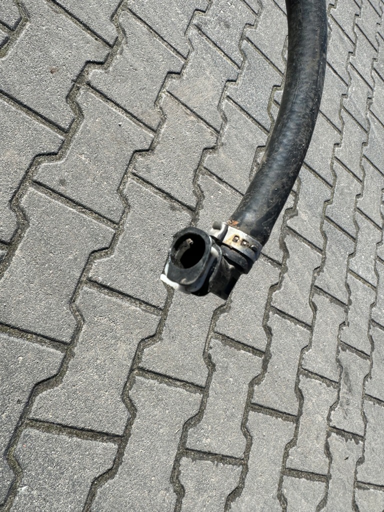 фото №5, Audi a4 b8 шланг омивача