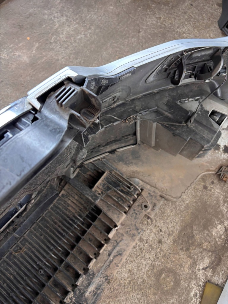 Audi a5 8t 8f 8t0 807 437 am бампер передний s-line polift 11-16 Цена