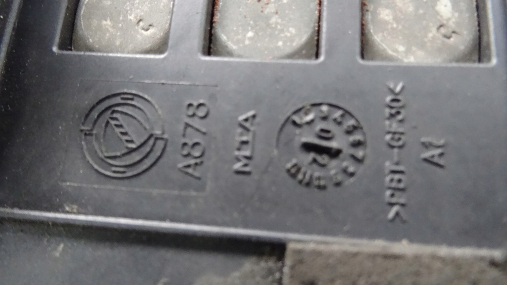 фото №3, Alfa rome 147 1.9 jtd коробка запобіжників