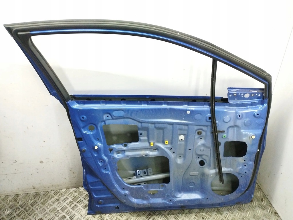 фото №6, Toyota c-hr i 2020 левая сторона дверь передние