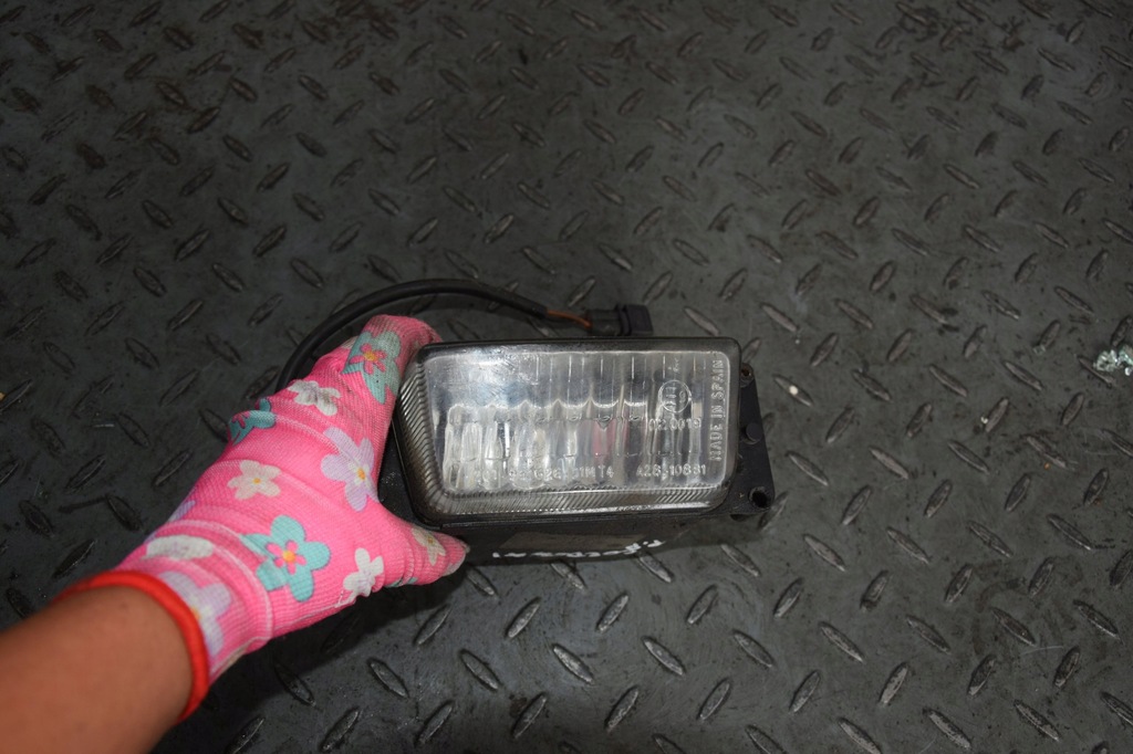 фото №1, Протитуманна фара правий seat cordoba i