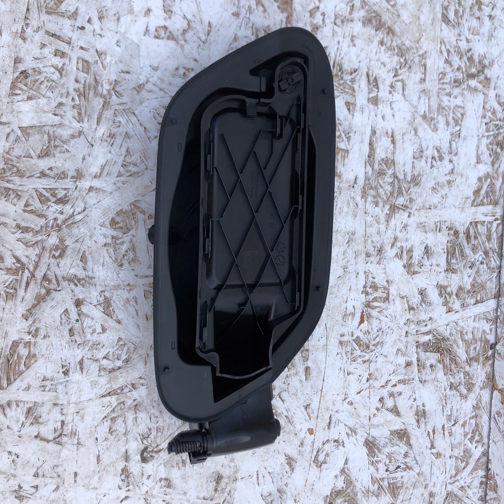 фото №1, Защита крышка заливной топлива vw golf 7 vii