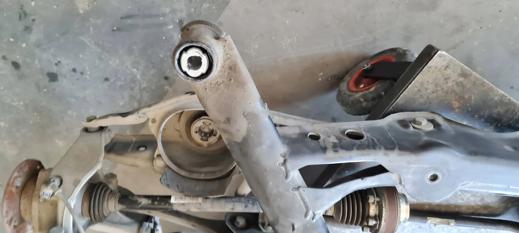 фото №8, S3 8v sedan a3 подрамник подрамник балка подвеска задняя 2.0 tfsi quattro