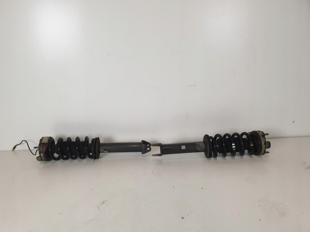 фото №1, Porsche 997 911 амортизатор левый правый задняя комплект