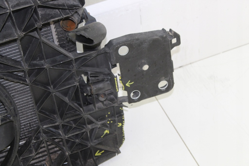 фото №6, Pas перед передній renault g scenic iii 1.9d 09-