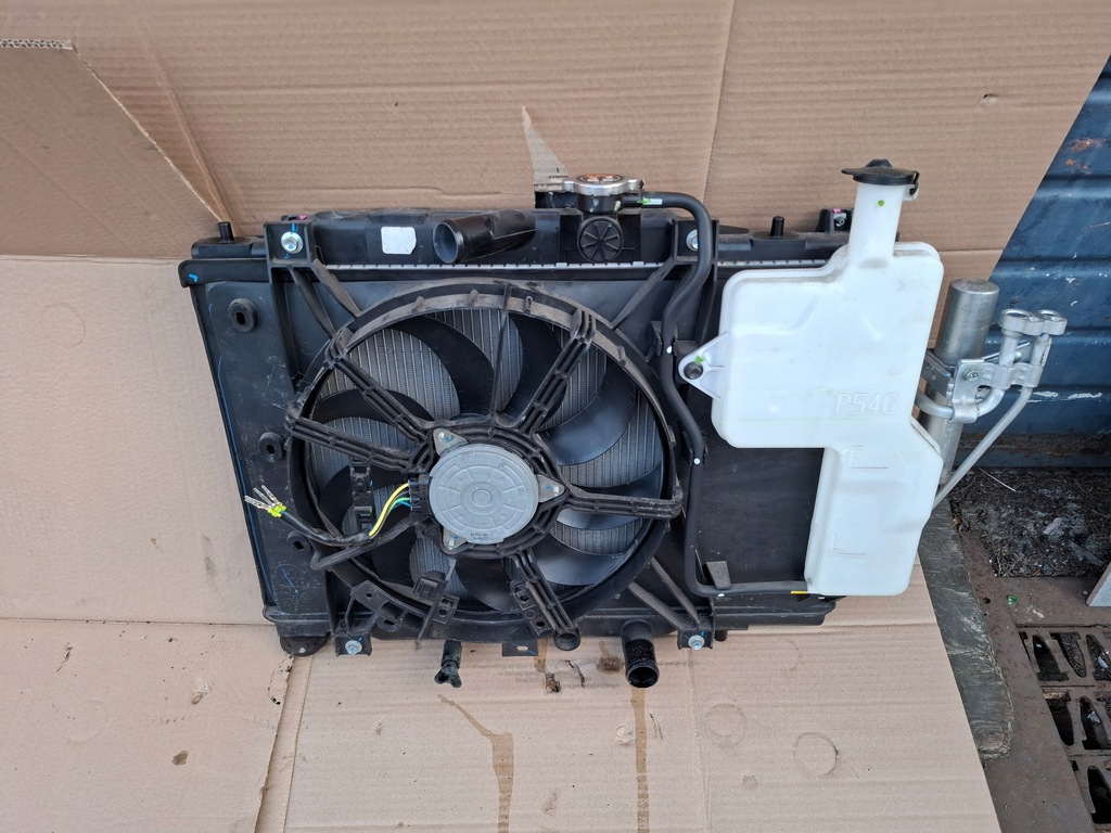 фото №13, Mazda 2 dj dl 1.5 b 14- комплект радіатор вентилятор