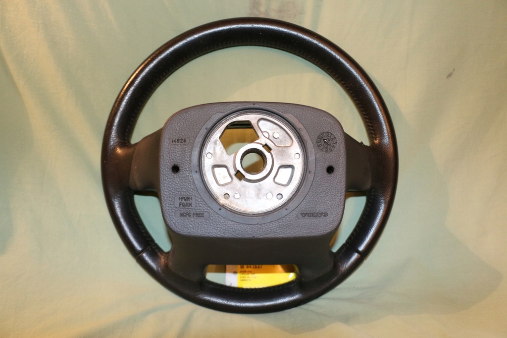 фото №9, Повітропровід volvo xc90 org. обшита czarną шкіра 30680837b. ładna мультимедіа