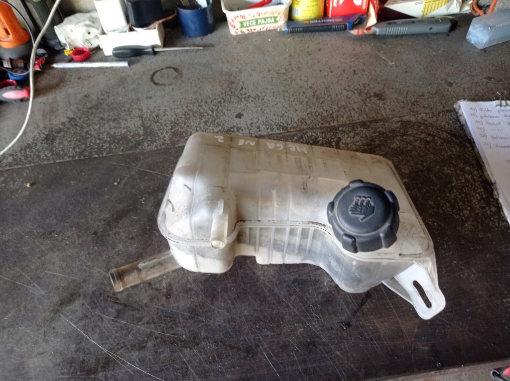 фото №1, Megane ii scenic ii - бачок расширительный