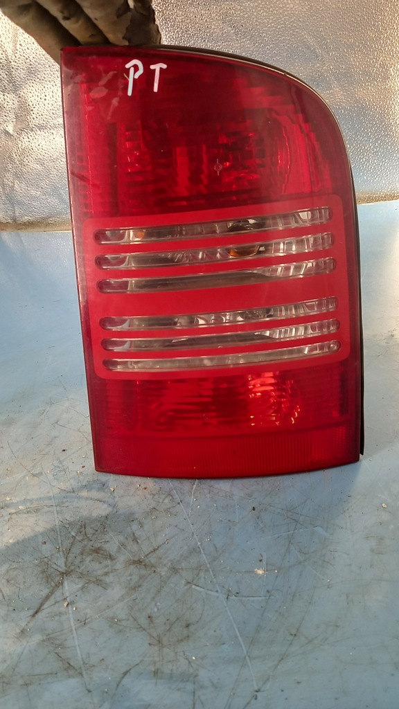 фото №1, Лампа правая задняя skoda octavia 01r kombi