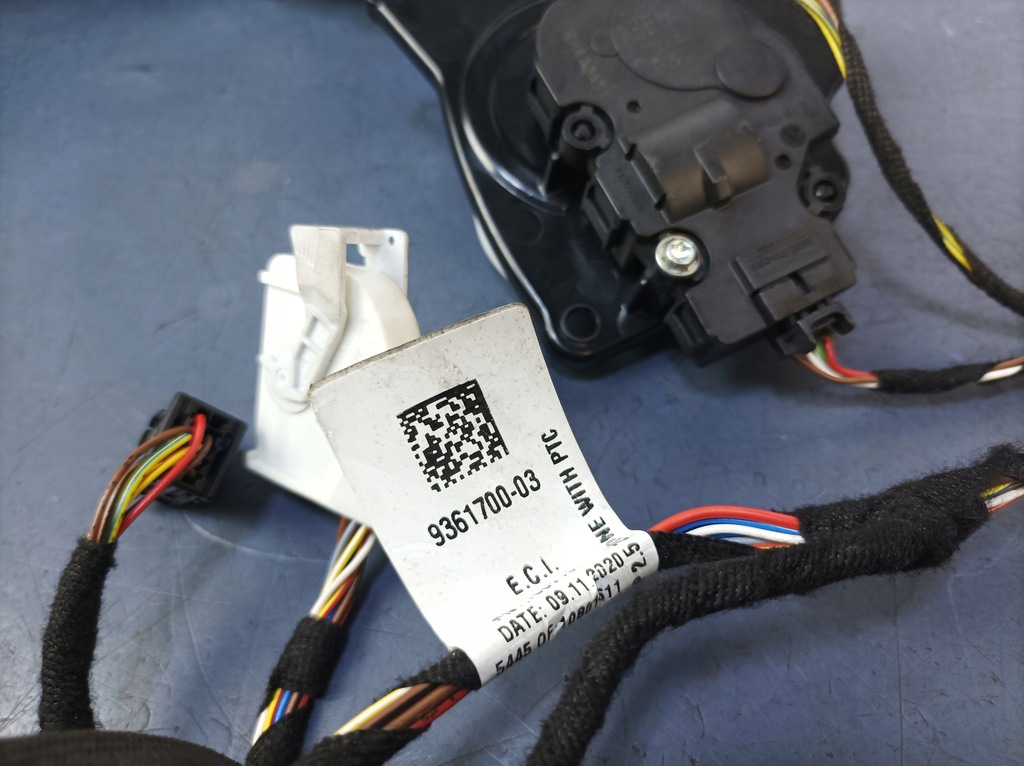 фото №8, Bmw 5 g30 g31 электропроводка отопителя двигатели