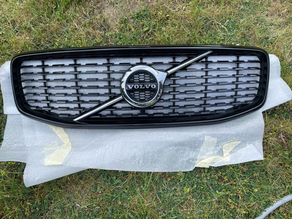 фото №2, Volvo xc60 ii r решётка радиатора решётка радиатора