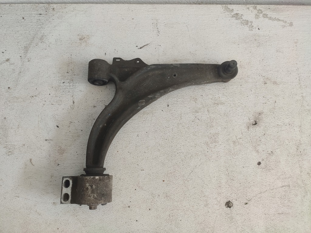 фото №1, Chevrolet cruze рычаг передний правый