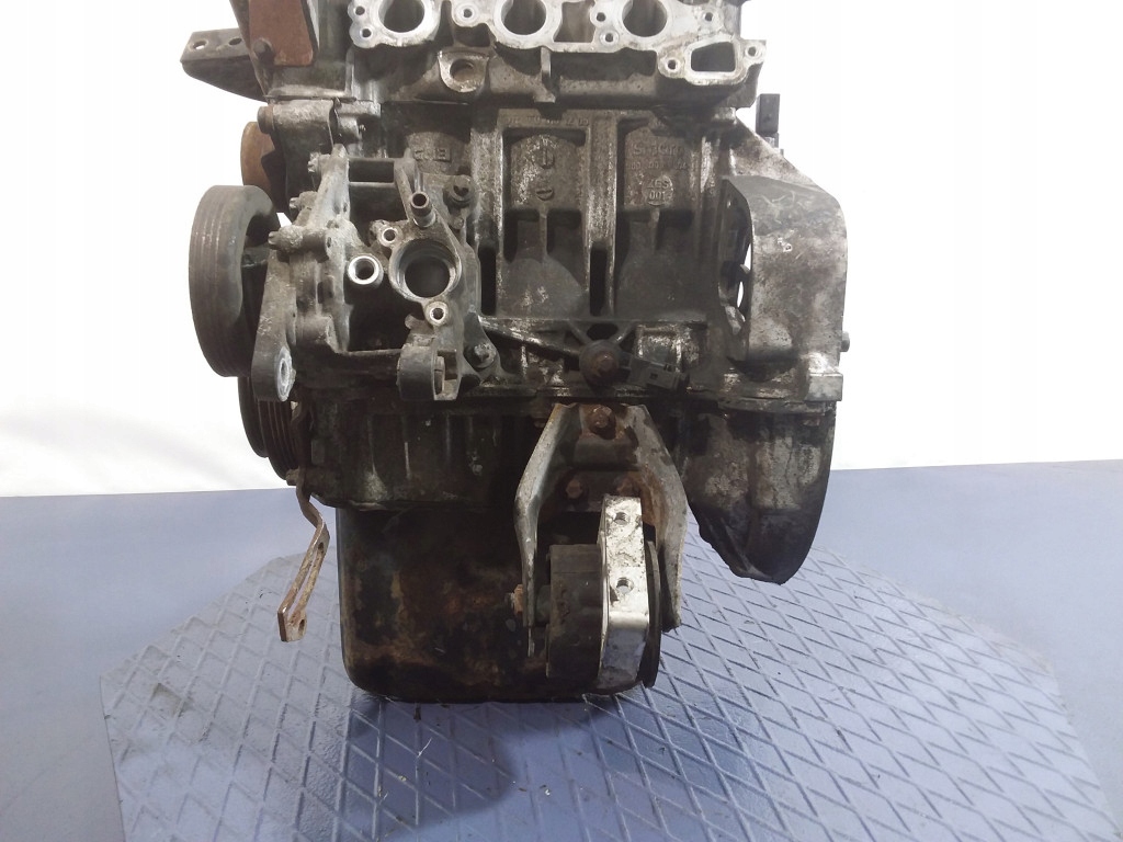 Smart fortwo 1 0.6t 55 km двигатель бензиновый 16910 Доставка