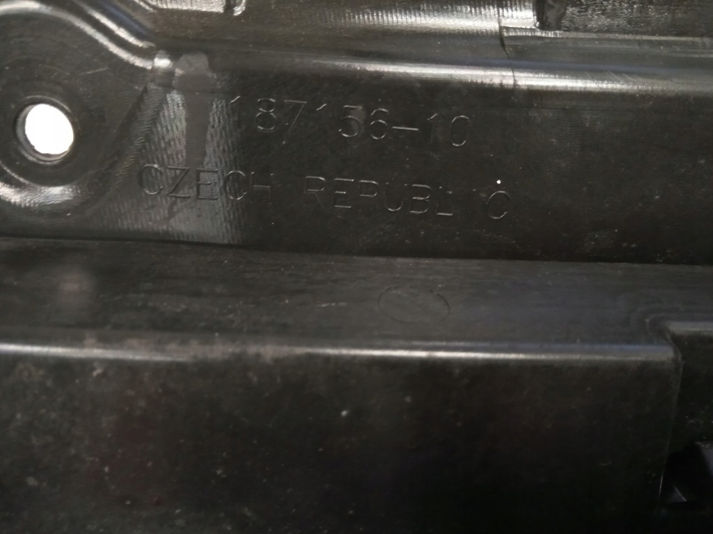 фото №8, Воздуховод воздуха жалюзи bmw 5 g30 g31