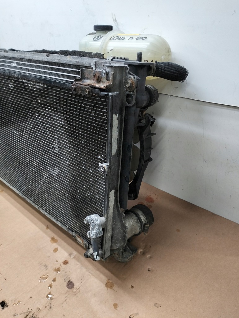 фото №7, Комплект радиатор lexus is ii 220 05-09 2.2d дизель механическая коробка передач