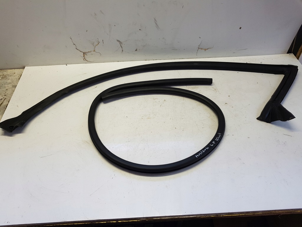 фото №3, Ford mustang vi 2015+ прокладка двері ліва нижня