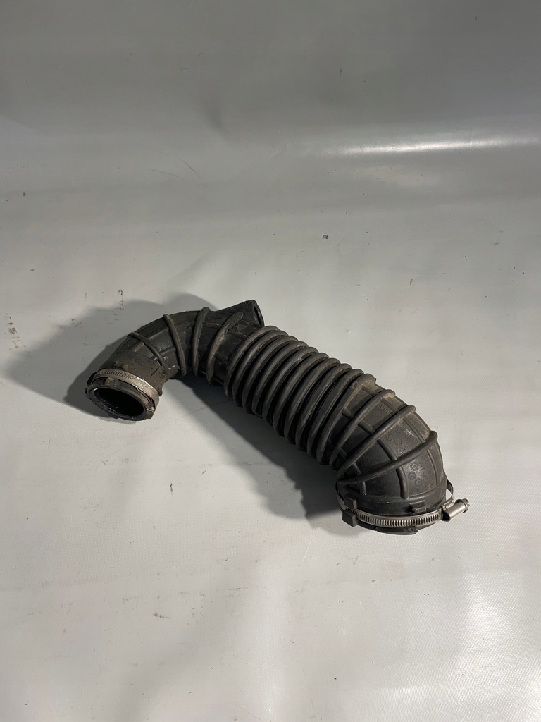 фото №1, Audi повітрозабірник повітря труба оригінал europa 036129629