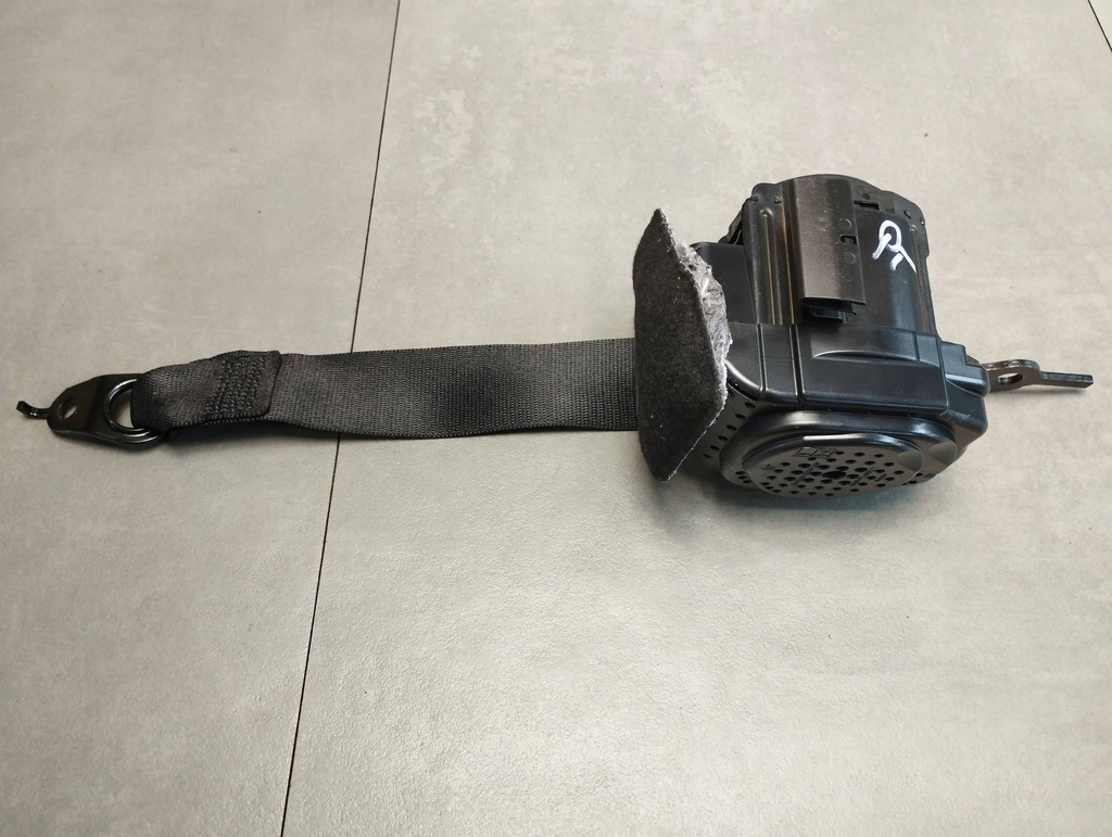 фото №1, Bmw 7 g11 pas безпеки правий задня 7434181