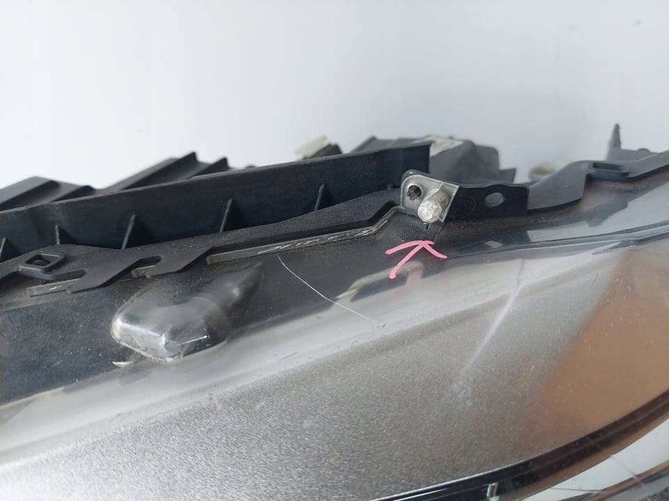 фото №8, Bmw 3 f30 f31 лампа ліва перед передня ксенон kpl