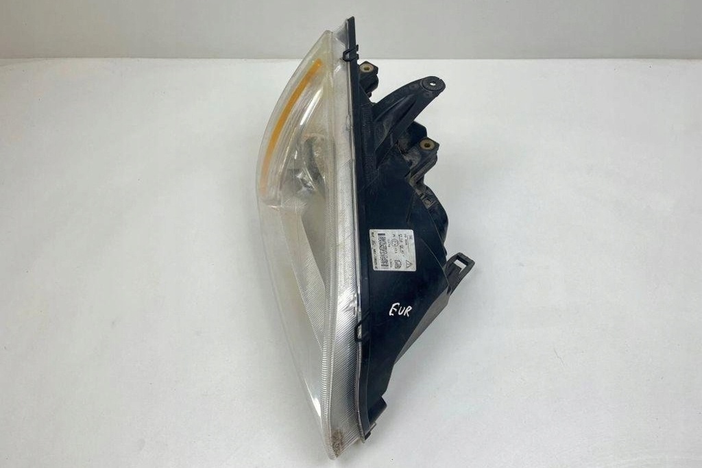 фото №7, Лампа правая передняя ford focus ii turnier da_ 4m5113w029af 1.6l дизель