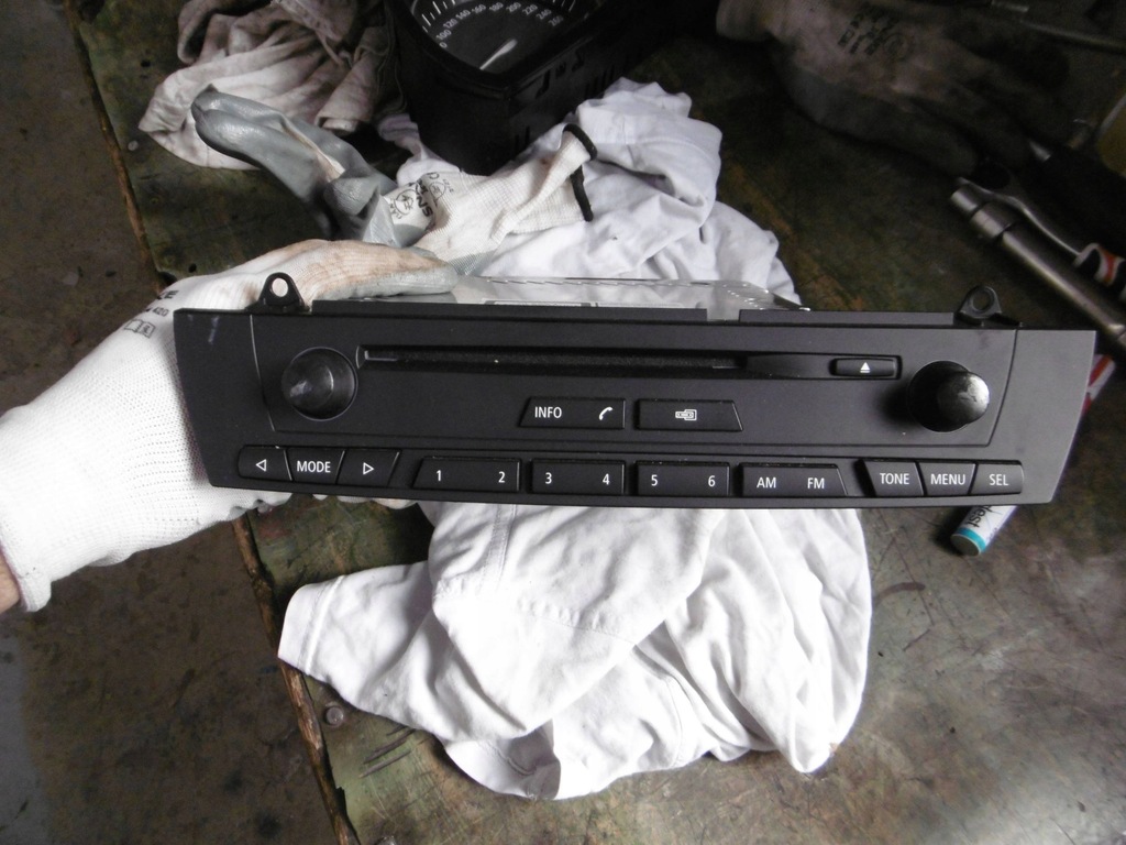 фото №1, Bmw x3 e83 2007 автомагнитола