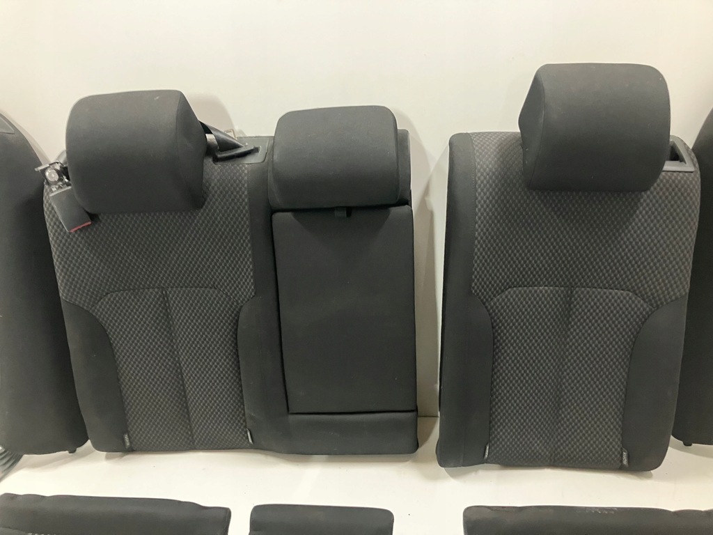 фото №8, Сиденья заднее сиденье комплект ! passat b7 kombi
