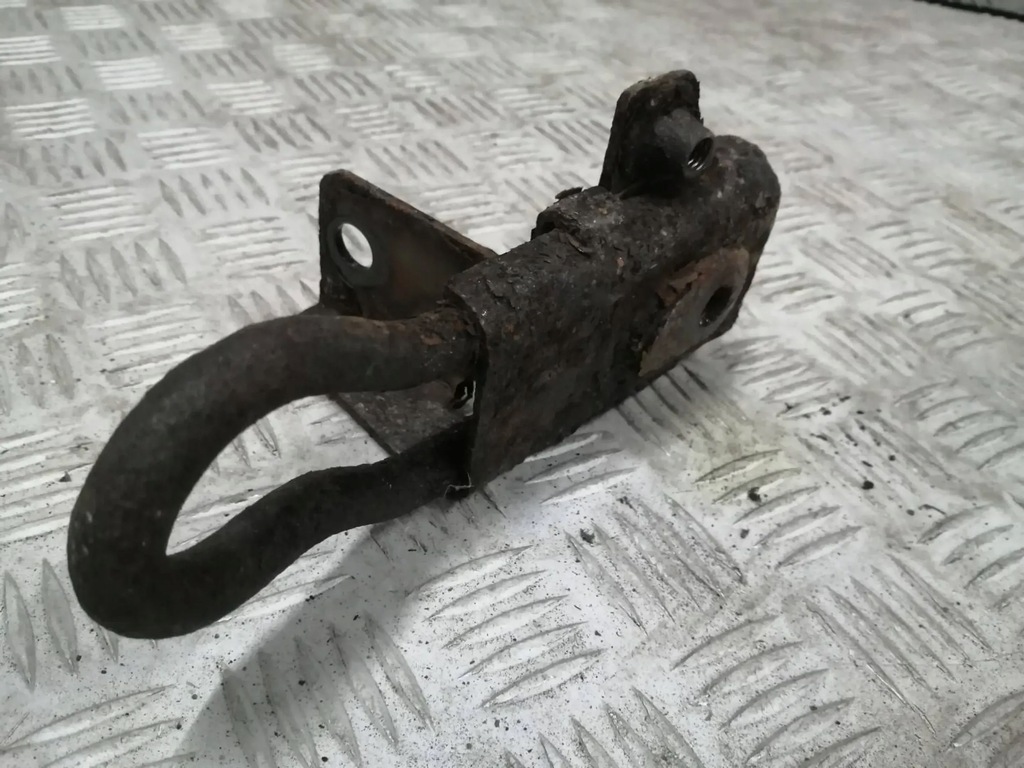 фото №1, Ушко буксировочный кронштейн крепление перед dacia renault duster i