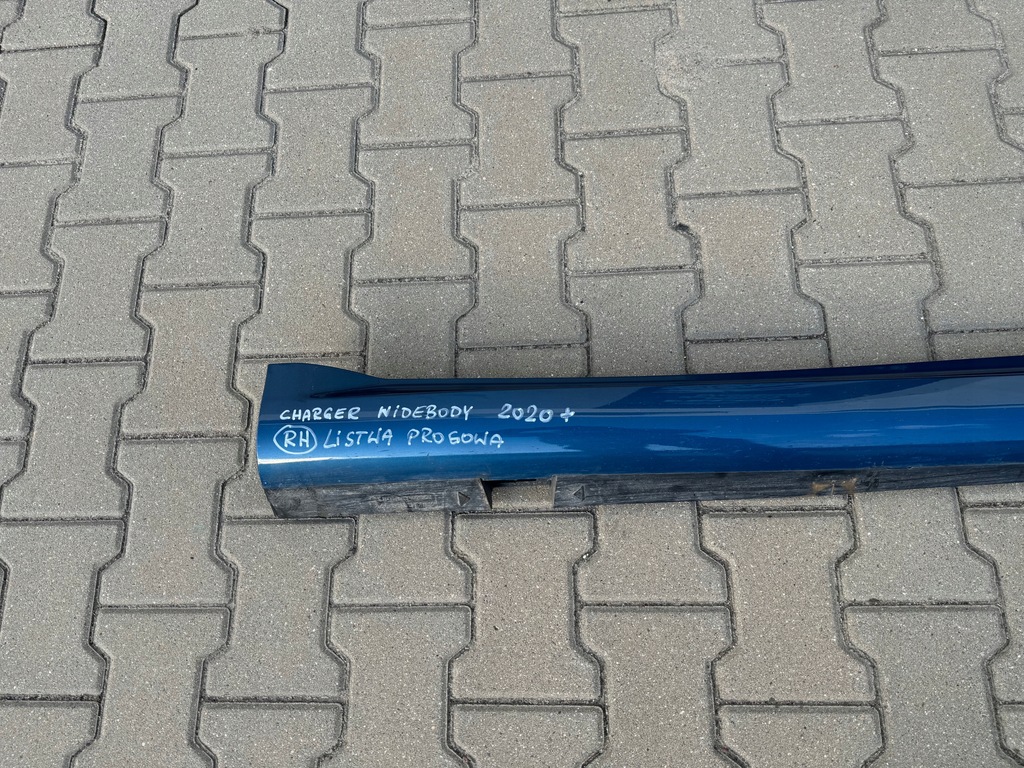 фото №7, Dodge charger widebody права молдинг поріг 2020+