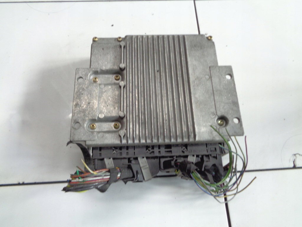 Купить Mercedes sl r129 3.2 бортовой компьютер двигателя a0205451132