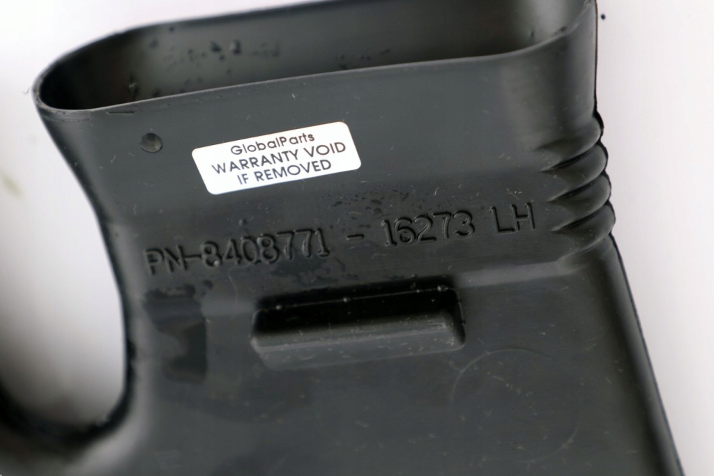 фото №10, Bmw x5 e53 канал воздуха отопителя левый задняя напольный 8408771