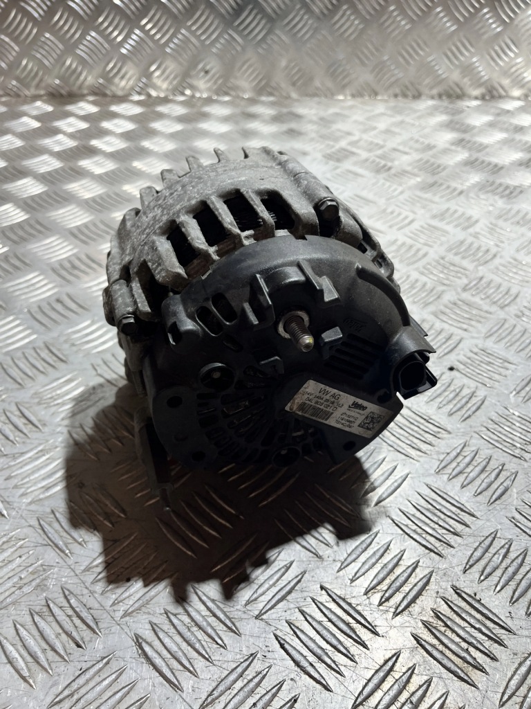 Купити Генератор audi q2 ga 16- 1.6 tdi 81a823509a