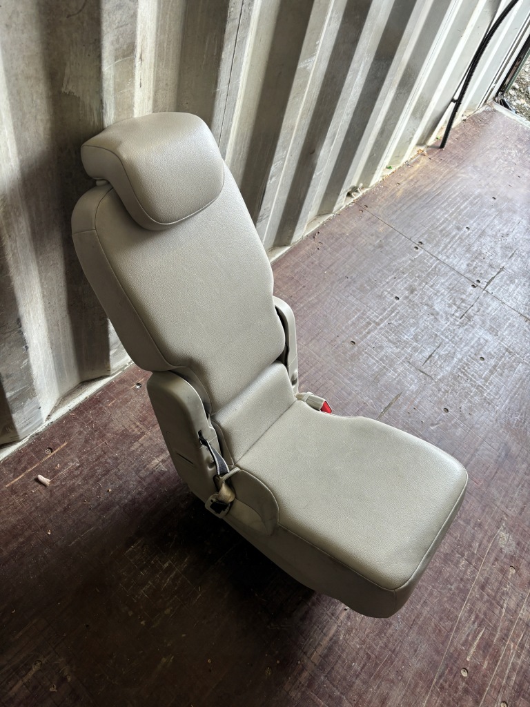 фото №5, Комплект сидінь задня лівий правий сидіння 8 осіб chrysler pacifica ii 3.6 v6 usa