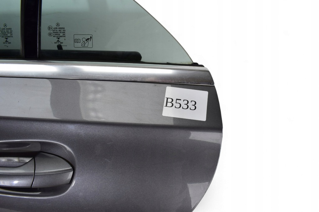 Дверь левая задний mercedes cla c117 2013r. 787 с Разборки