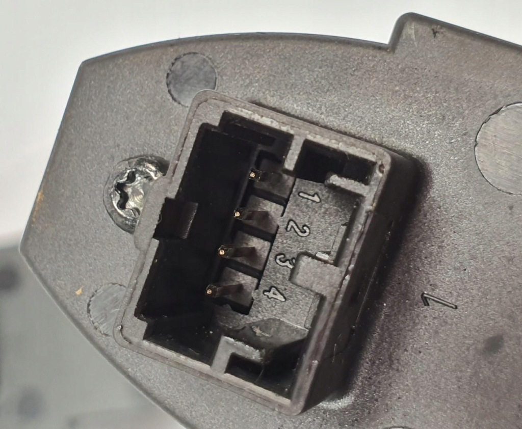 фото №4, Кнопка клавиша панель стекло alfa romeo 159